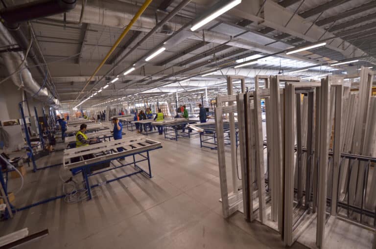 Παράθυρα PVC για βιομηχανικές εγκαταστάσεις